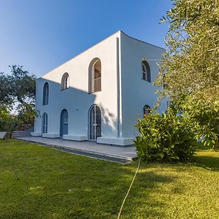 Villa Tina *