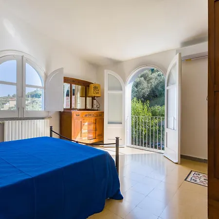 Villa Tina